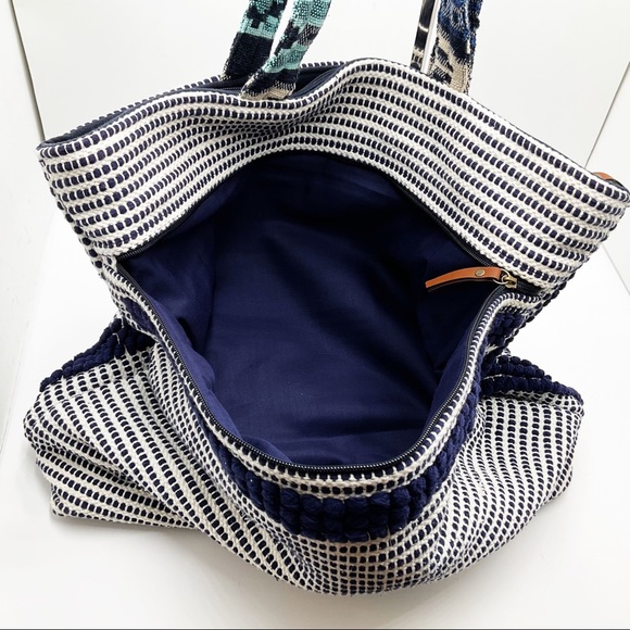 {Steven} Zita Navy Multi Carpet Tassel Tote - Picture 8 of 16